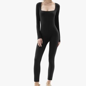Chic Black Long Sleeve Jumpsuit
